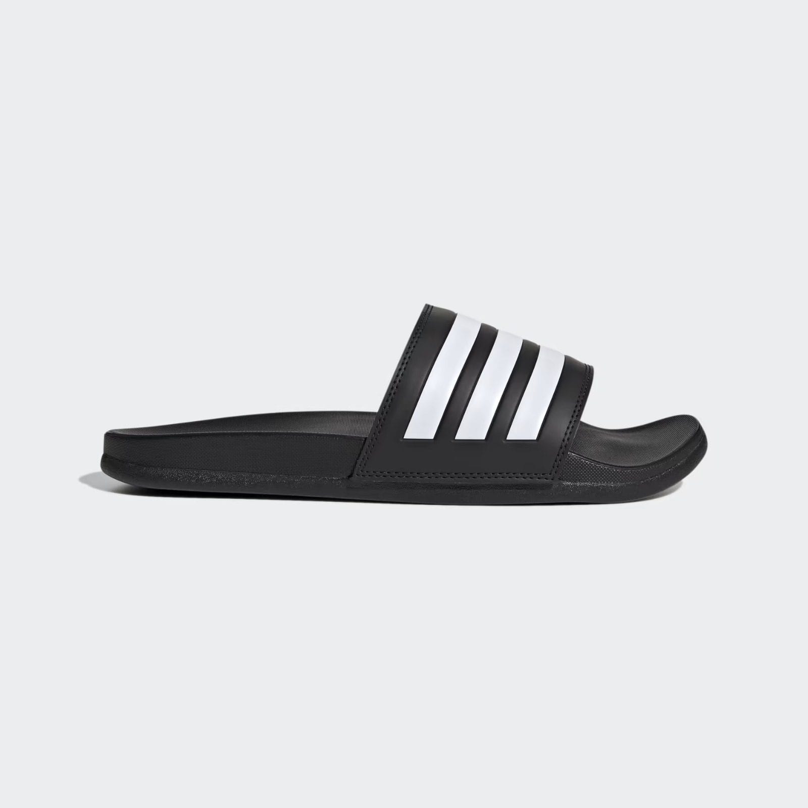 adidas unisex comfort slides black/white (cloudfoam)